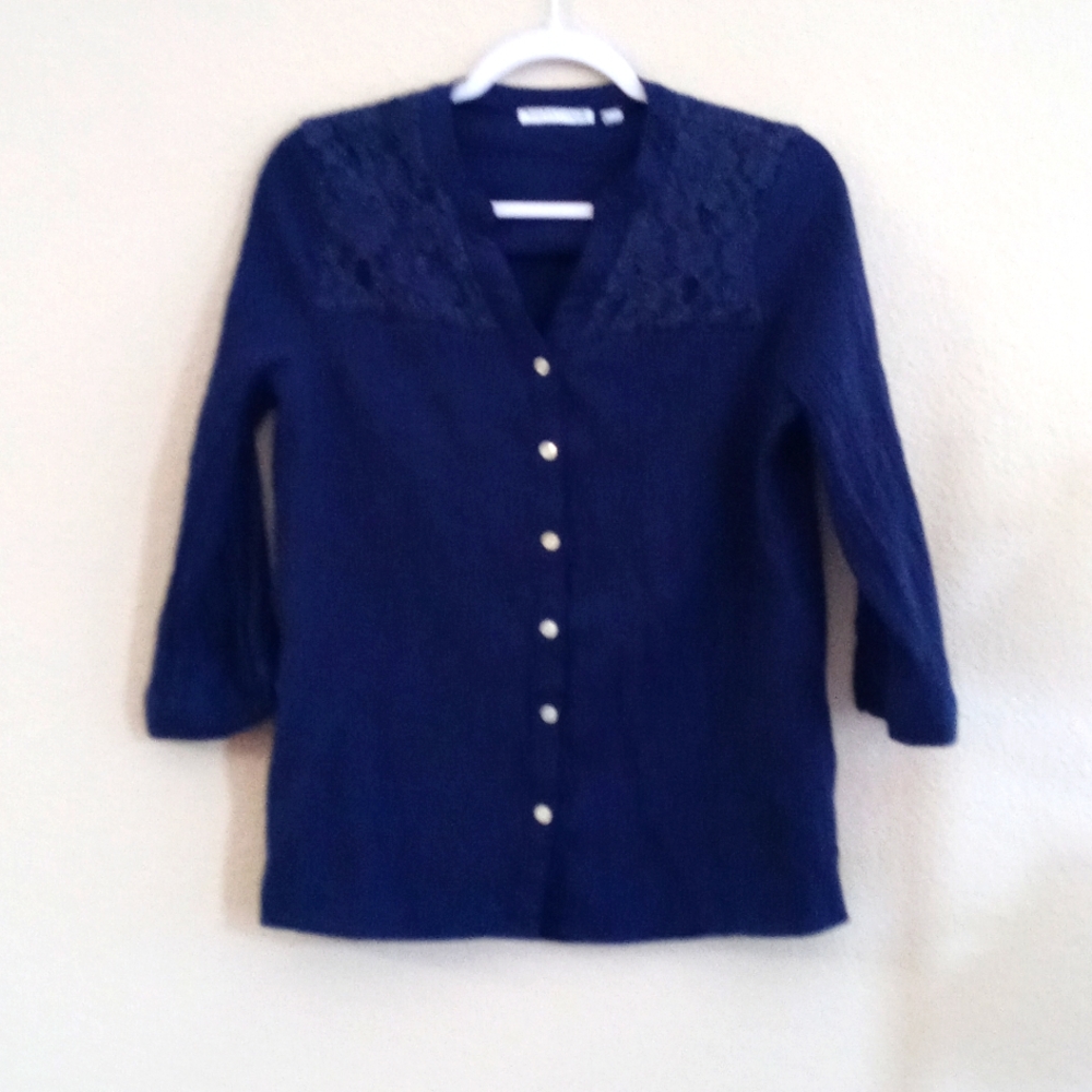 Dark blue V-neck button front blouse